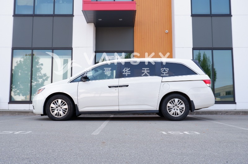 240824132939_2015 Honda Odyssey LX White 07.JPG